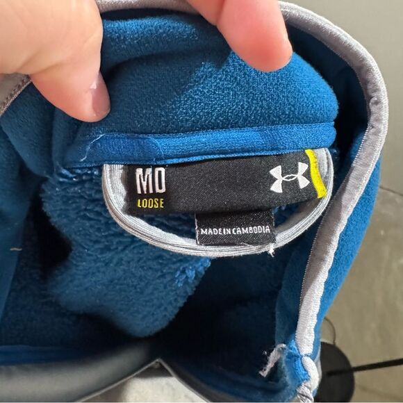Under Armour Cold Gear Blue Fleece Quarter Zip Sweater - Picture 5 of 5
